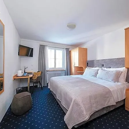 Buenda Hotel